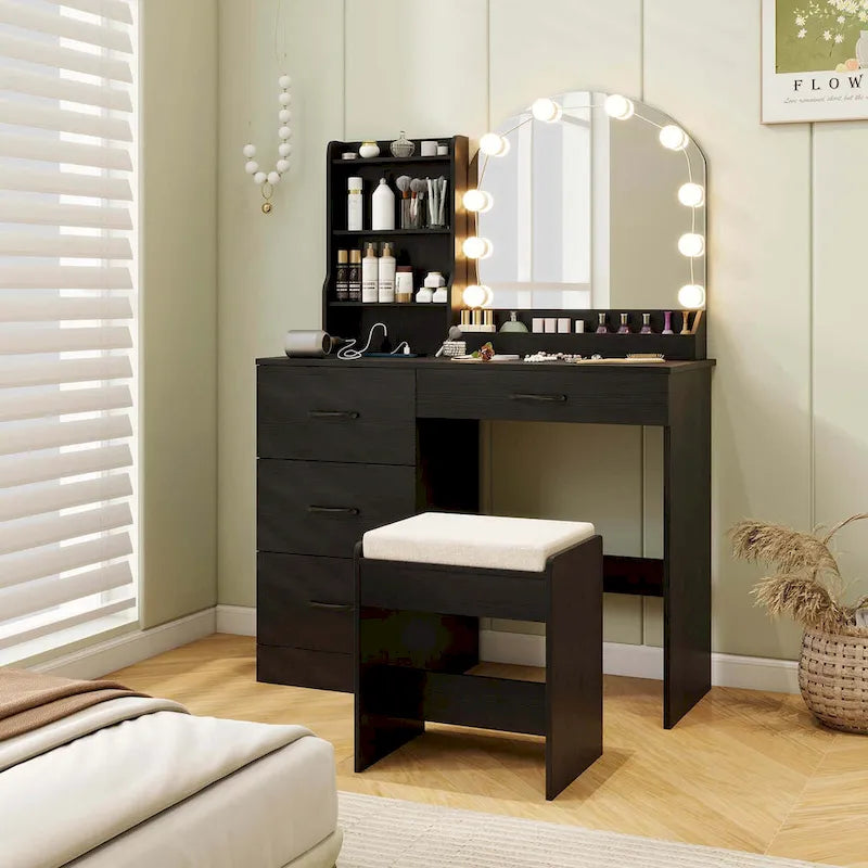 Coiffeuse avec miroir et lumières, table de maquillage et chaise