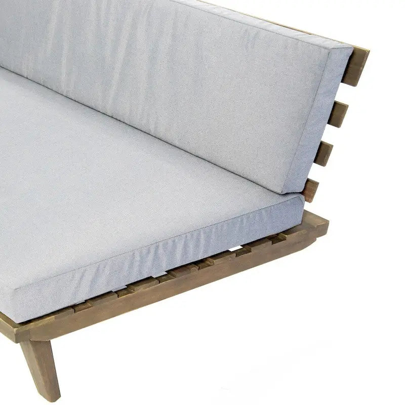 Canapé simple en bois et en tissu sur la gauche