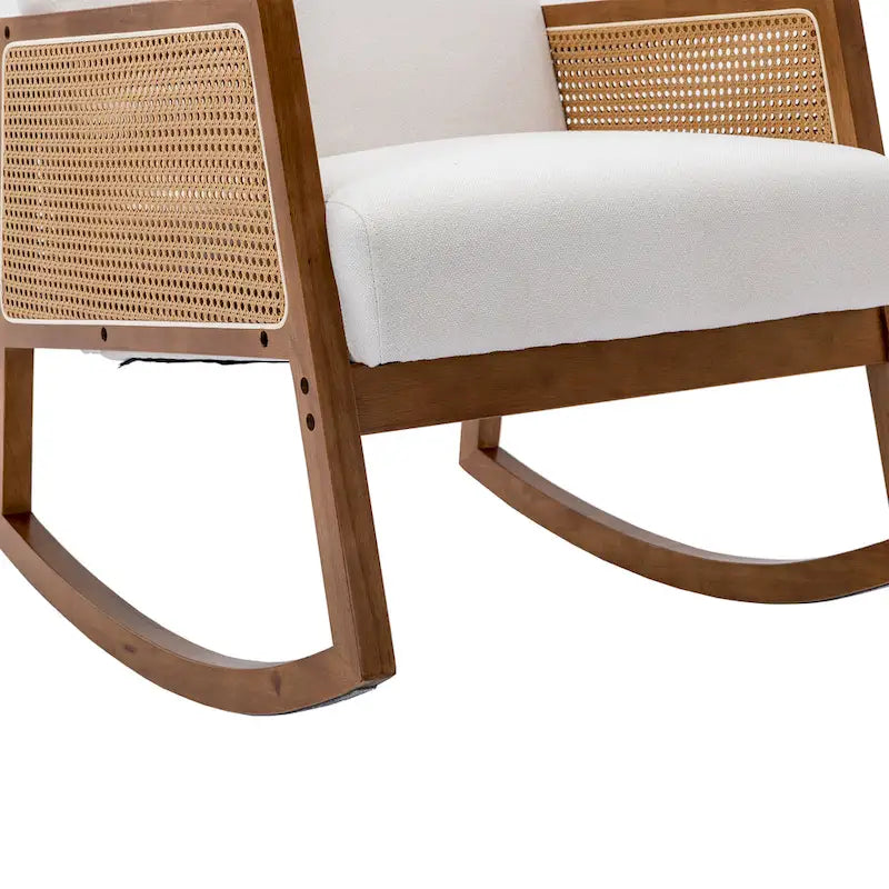 Fauteuil à bascule moderne en cuir PU avec accoudoirs en rotin