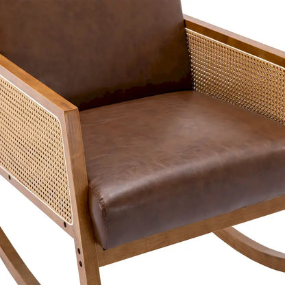 Fauteuil à bascule moderne en cuir PU avec accoudoirs en rotin