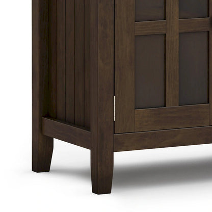 Buffet de style transitionnel en bois massif, 152 cm de large, couleur brun foncé